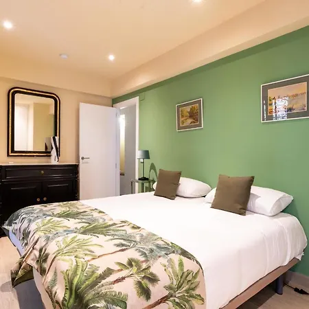 Holi-rent Pimienta Villa Siviglia